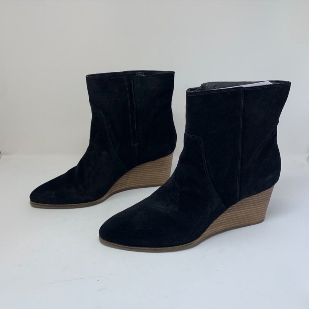 Lucky Brand Wafael Ankle Wedge Bootie Womens 12M Black Oiled Suede Pull On S0498
